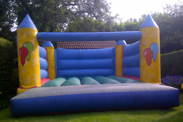 Balloon bouncy castle large 3