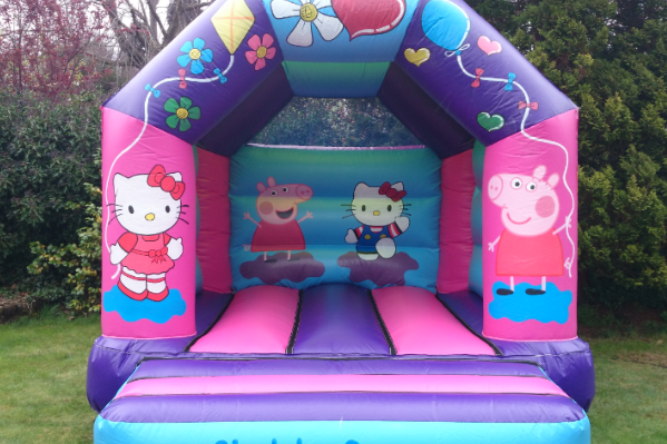 Hello kitty Bouncy Castle large 3