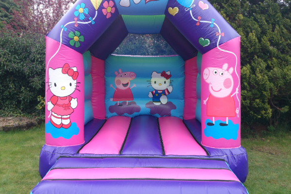 Hello kitty Bouncy Castle large 8