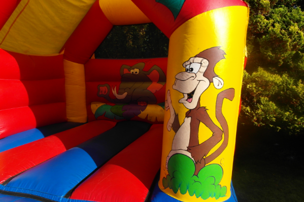 Jungle bouncy castle large 9