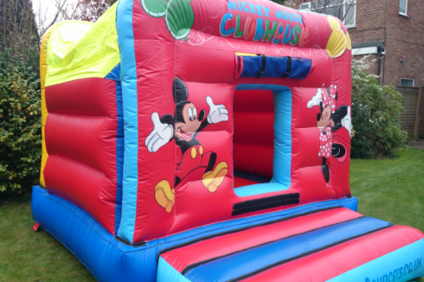 Mickeys den Bouncy Castle large 8