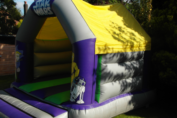 starwars bouncy castle large 3