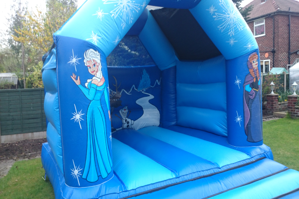 Frozen Bouncy Castle large 5