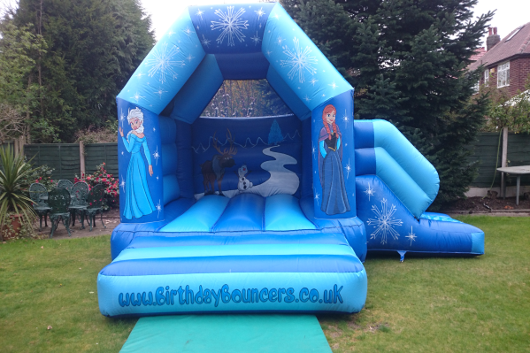 Frozen Bouncy Castle large 2